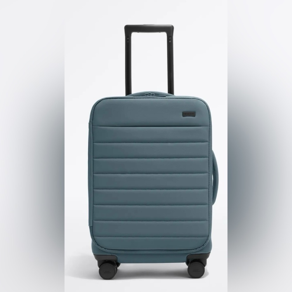 New Away The Softside Carry-On - New version - Coastal blue